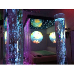 Zestaw trzech interaktywnych kolumn wodnych 150 x 10 cm